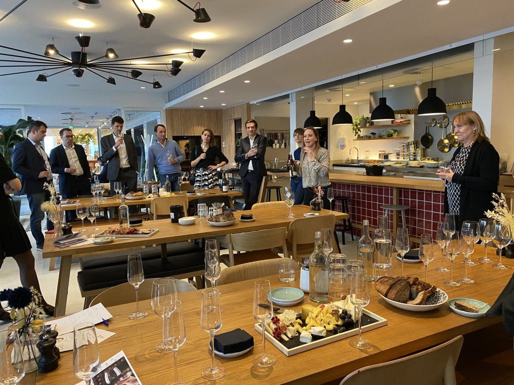 Wine speed tasting for companies with Wine with Jasmina